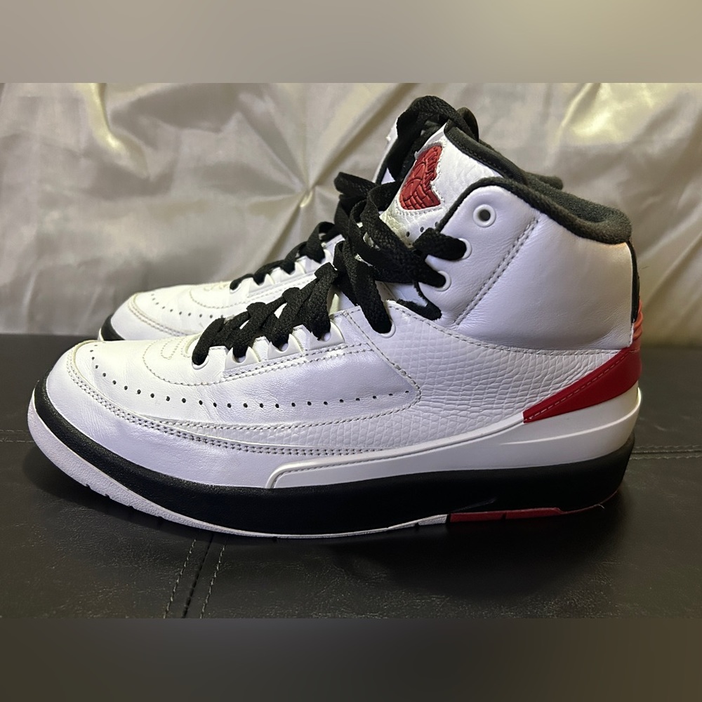 🔥JORDAN RETRO 2’s🔥